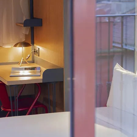 Отель Letoh Letoh Сан-Себастьян