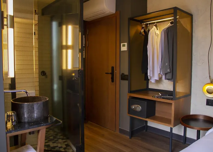 Letoh Letoh 圣塞瓦斯蒂安